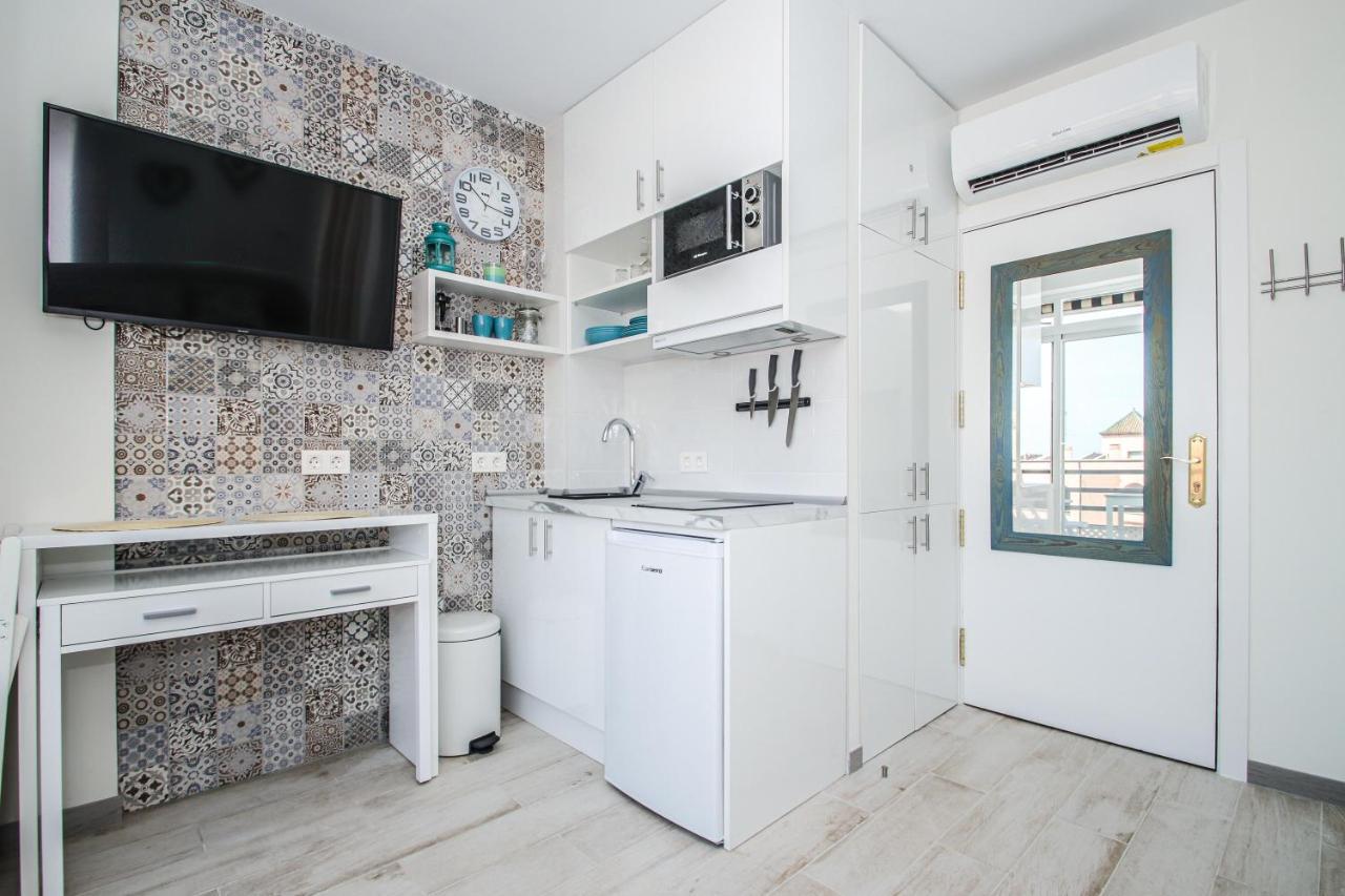 Stylish Studio For Rent With Fantastic Location In Marbella Promenade. Eksteriør billede